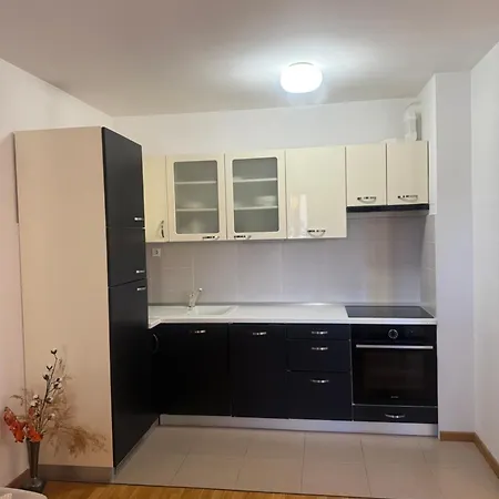 Apartment My Place Split